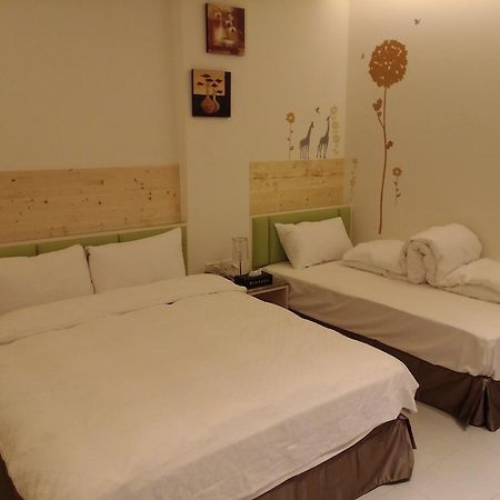 Tilon Hotel Pingtung Zimmer foto
