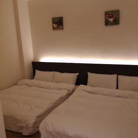 Tilon Hotel Pingtung Zimmer foto